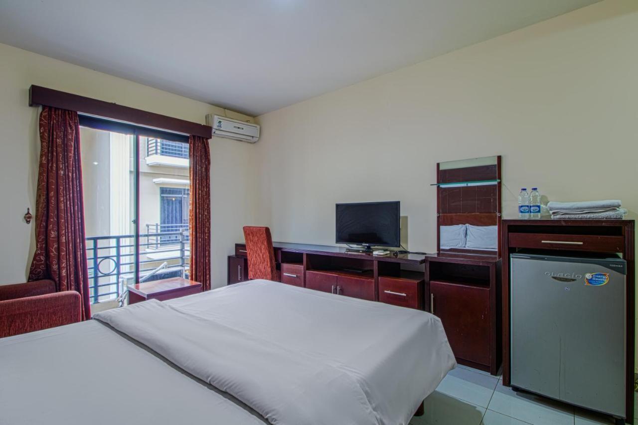 Rumah tetamu Plaza 68